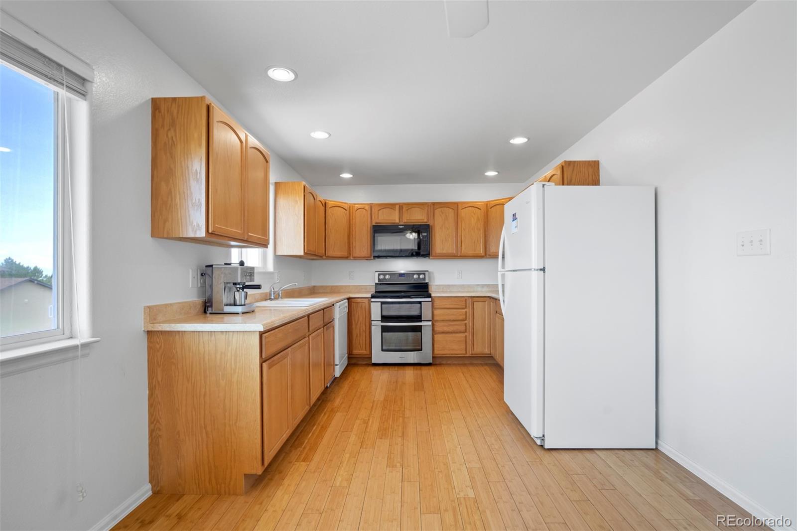 MLS Image #14 for 921 s cellini lane,pueblo west, Colorado
