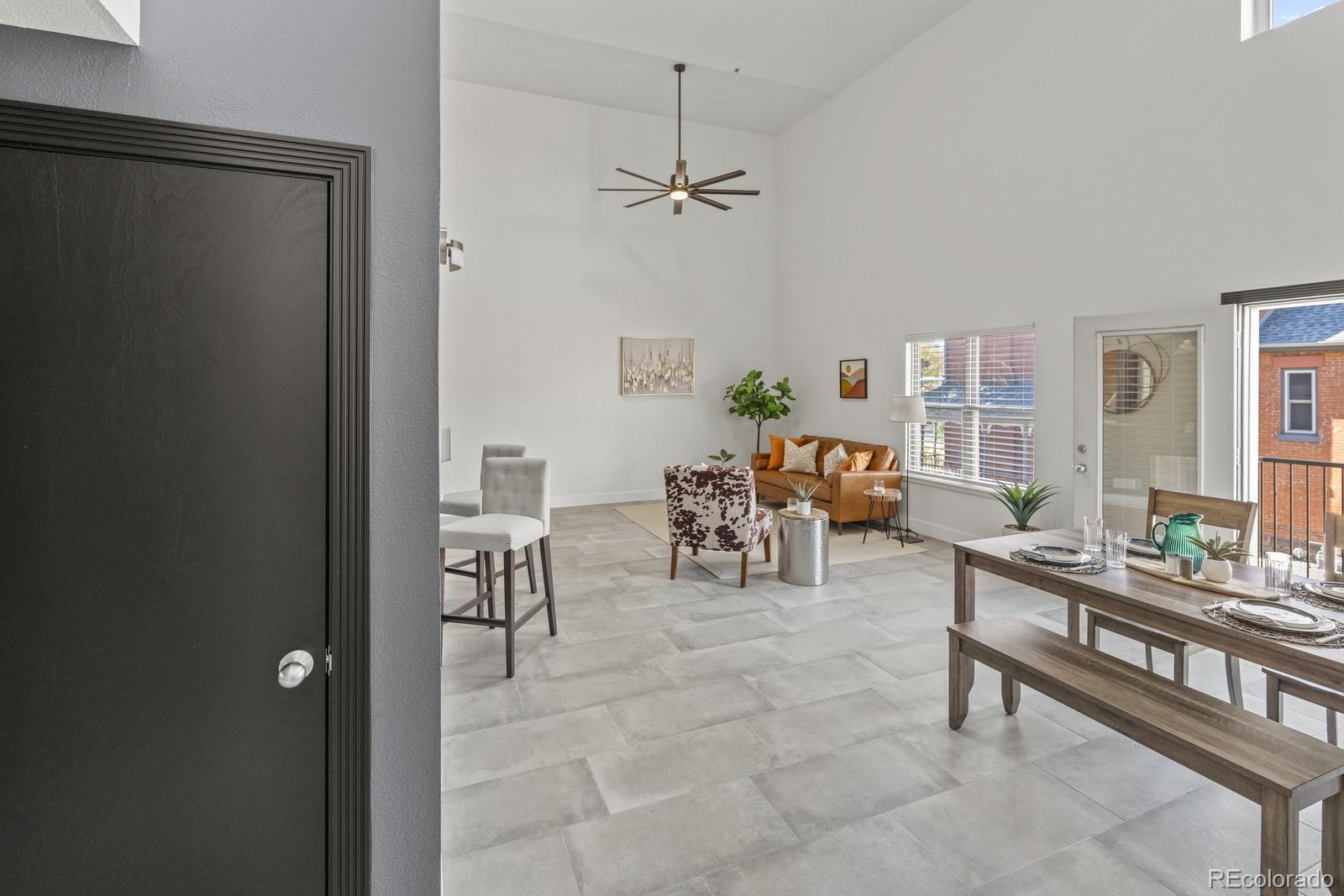 MLS Image #3 for 837 e 17 avenue,denver, Colorado