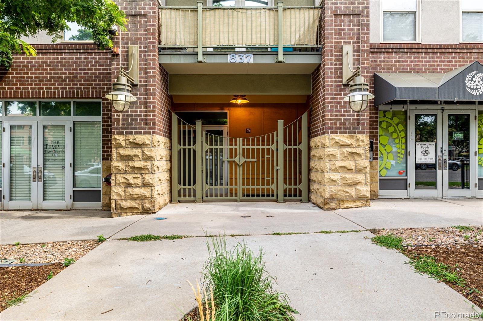 MLS Image #39 for 837 e 17 avenue,denver, Colorado
