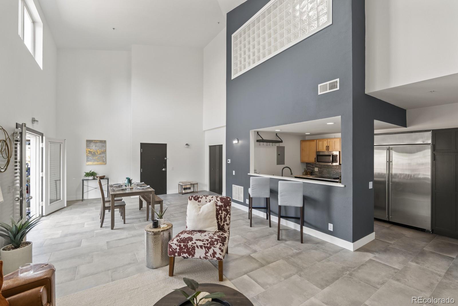 MLS Image #5 for 837 e 17 avenue,denver, Colorado