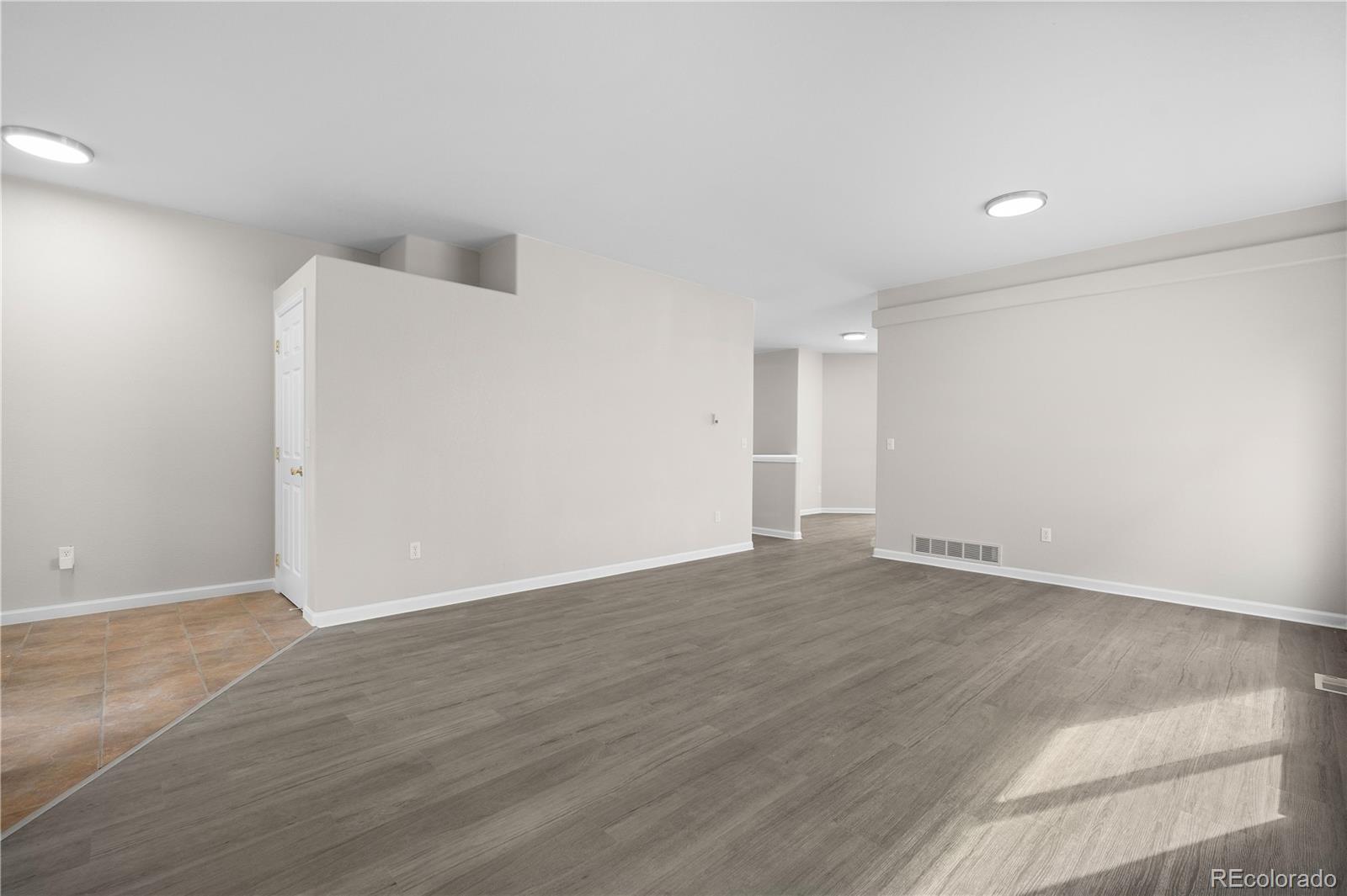 MLS Image #8 for 5641 s sicily circle,aurora, Colorado