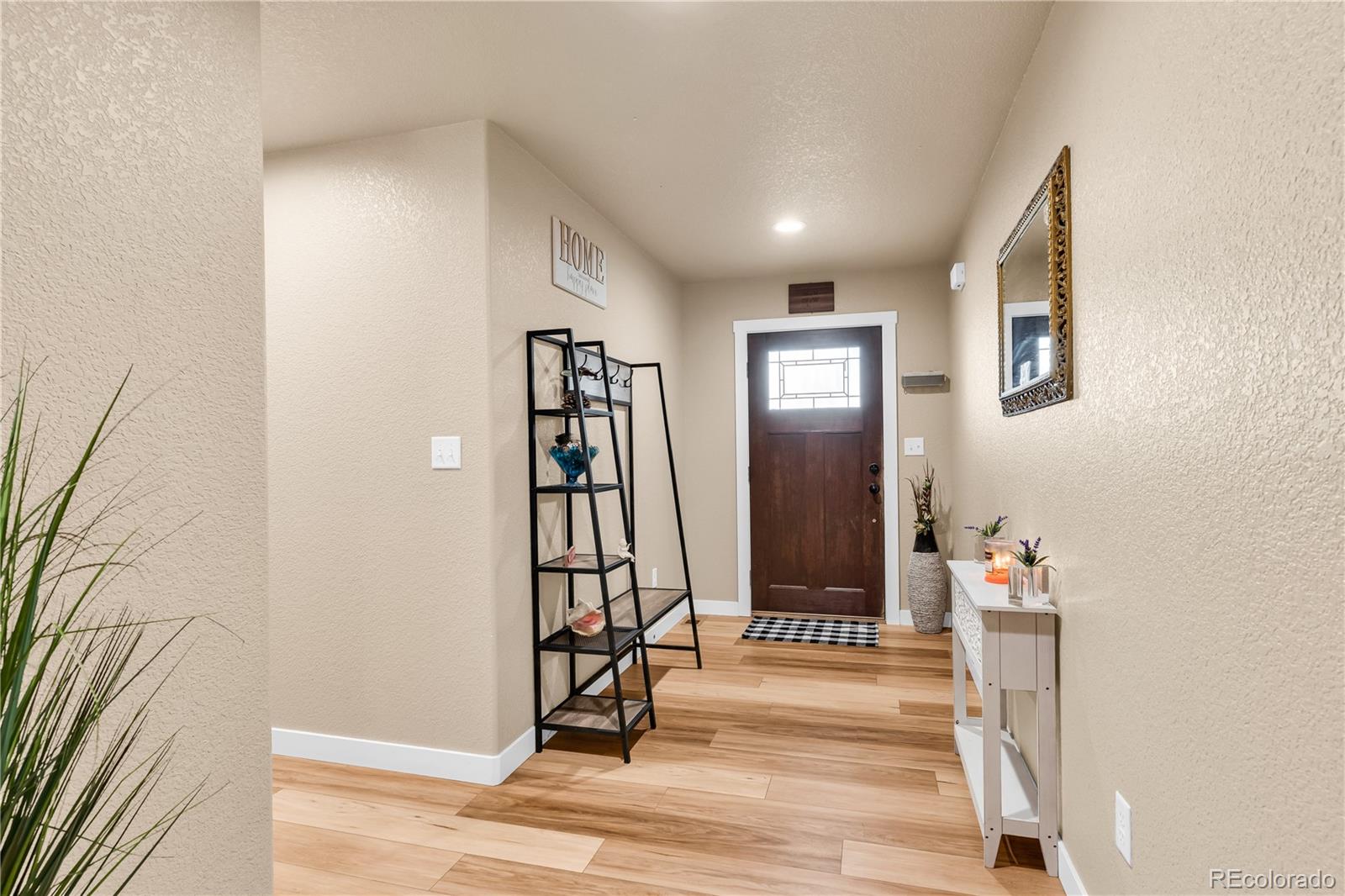 MLS Image #5 for 1879 e jerrian lane,pueblo, Colorado