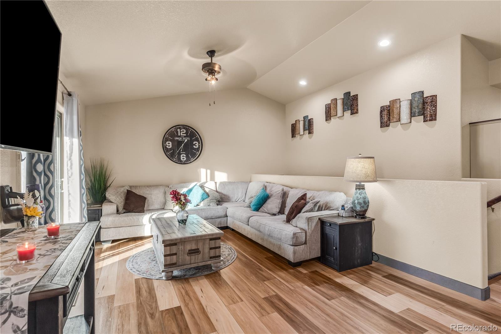 MLS Image #8 for 1879 e jerrian lane,pueblo, Colorado