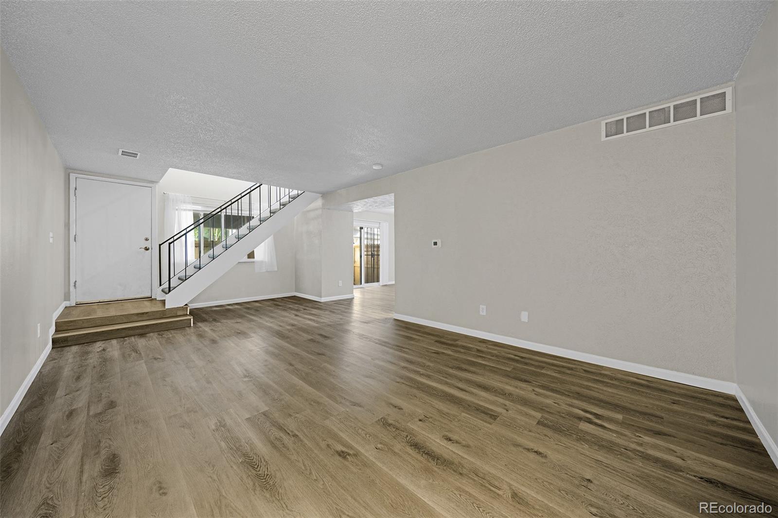 MLS Image #3 for 1270  sable boulevard,aurora, Colorado