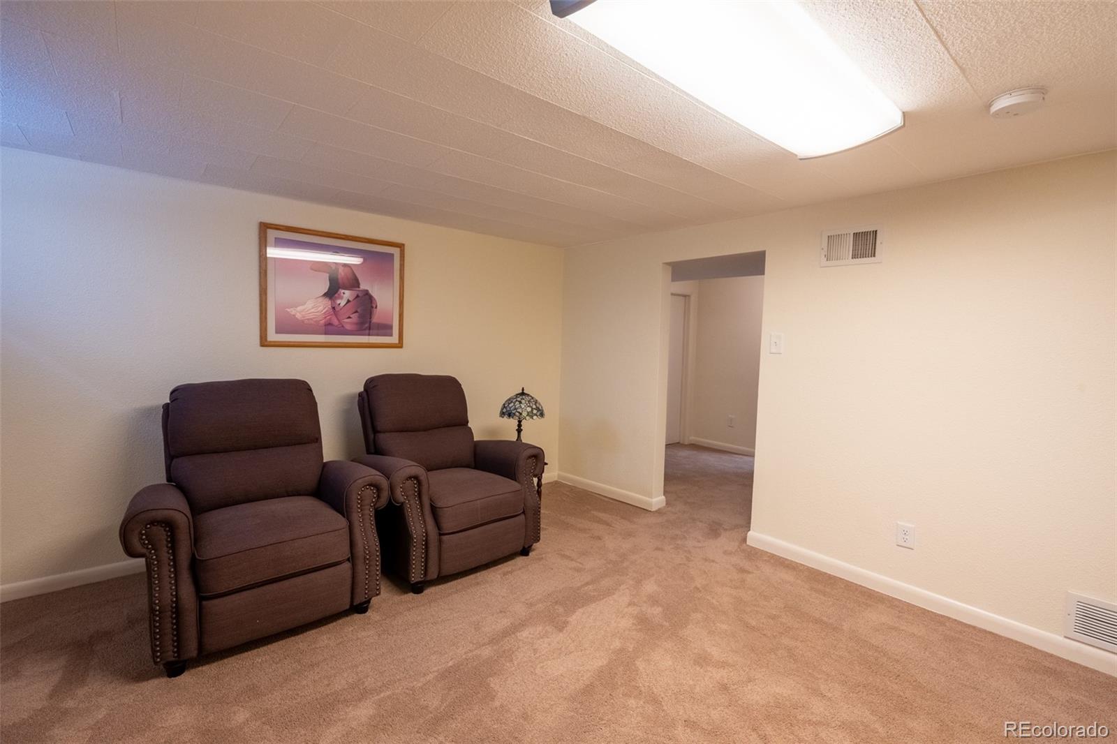 MLS Image #18 for 1330  hudson street,denver, Colorado