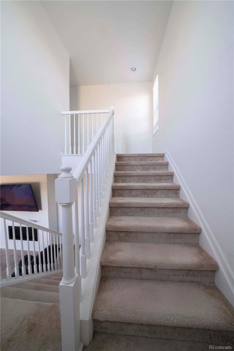 MLS Image #6 for 970 n yantley court,aurora, Colorado