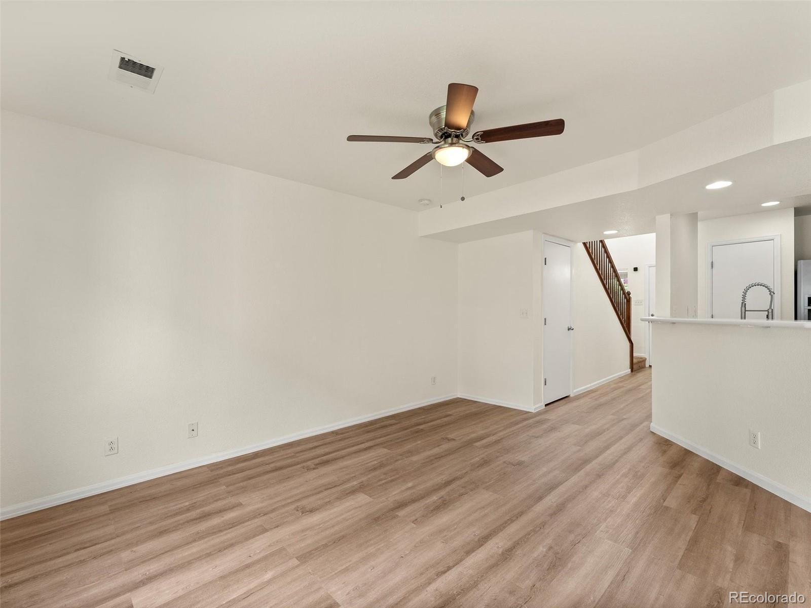 MLS Image #10 for 5850  ceylon street,denver, Colorado