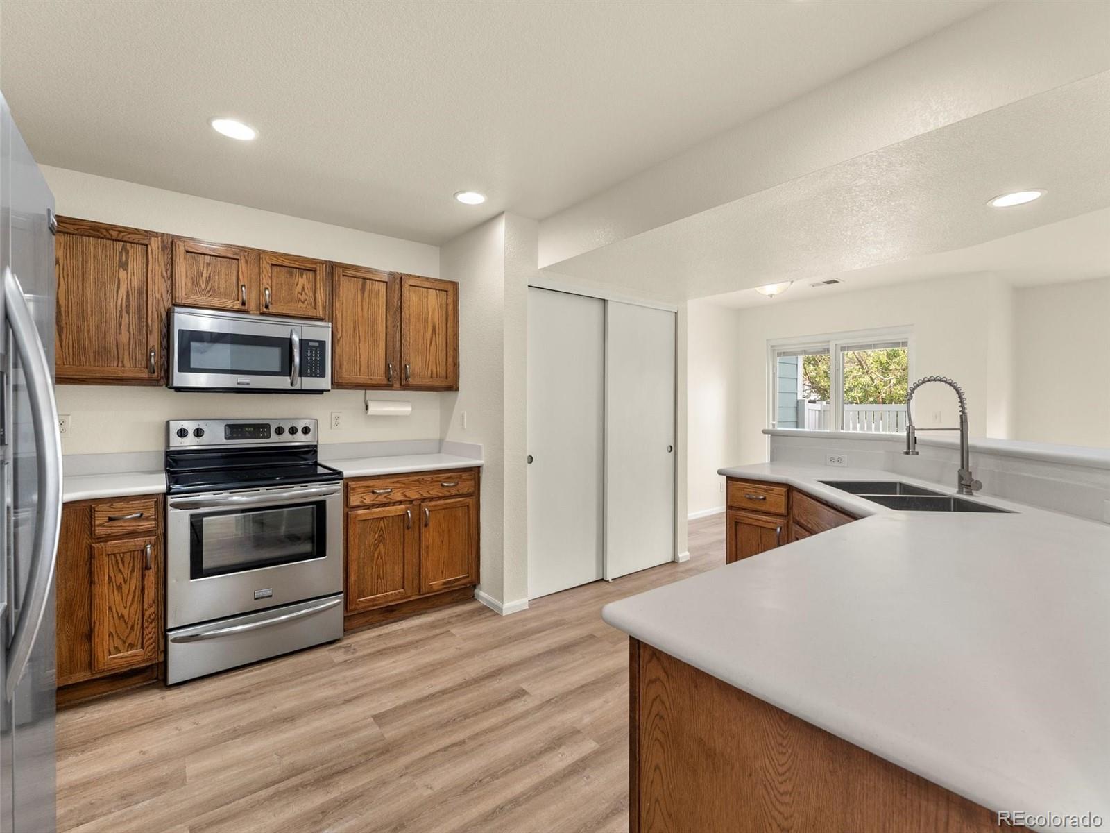 MLS Image #2 for 5850  ceylon street,denver, Colorado