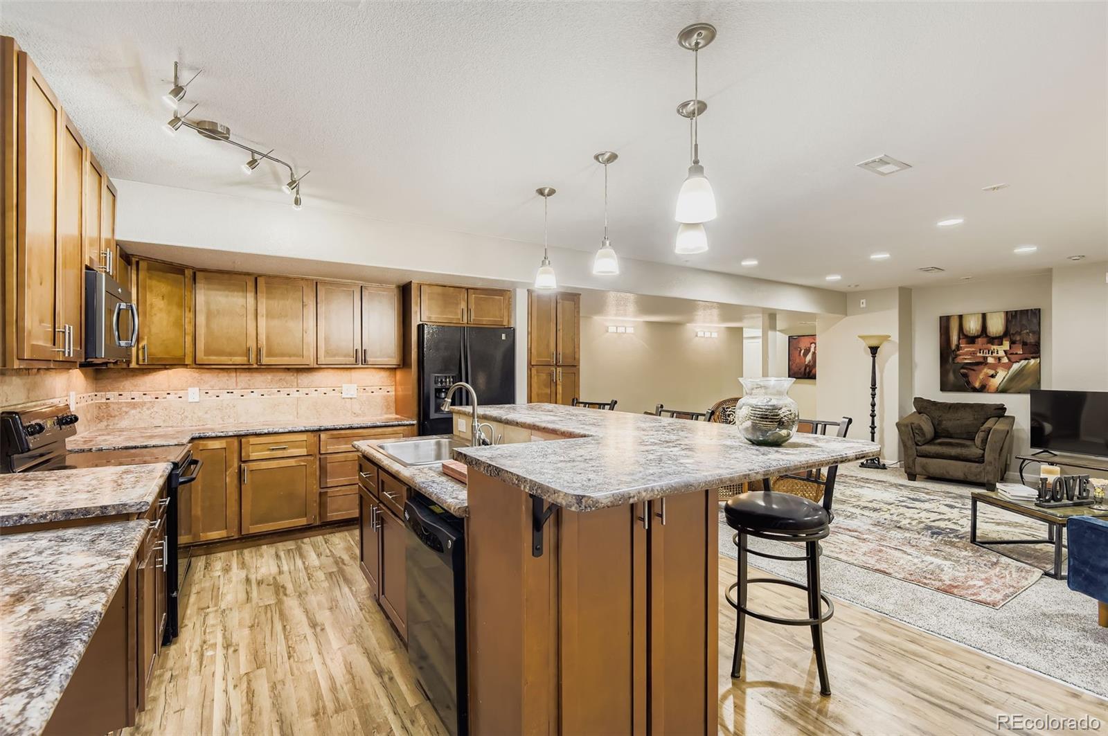 MLS Image #37 for 17603 e peakview avenue,aurora, Colorado