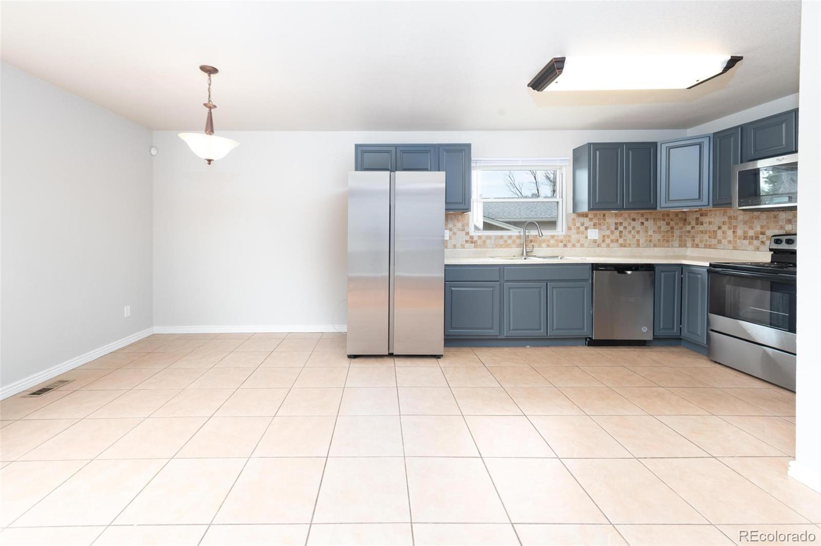 MLS Image #4 for 452  harvard street,colorado springs, Colorado