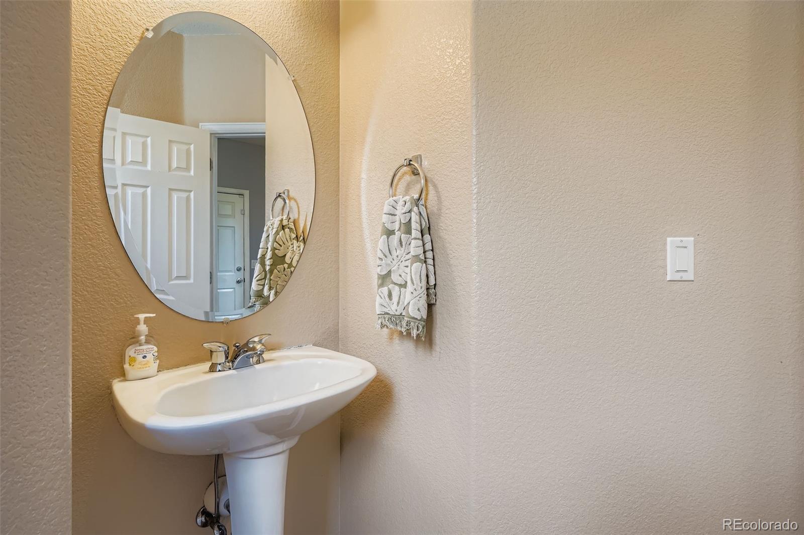 MLS Image #8 for 22675 e river chase way,parker, Colorado