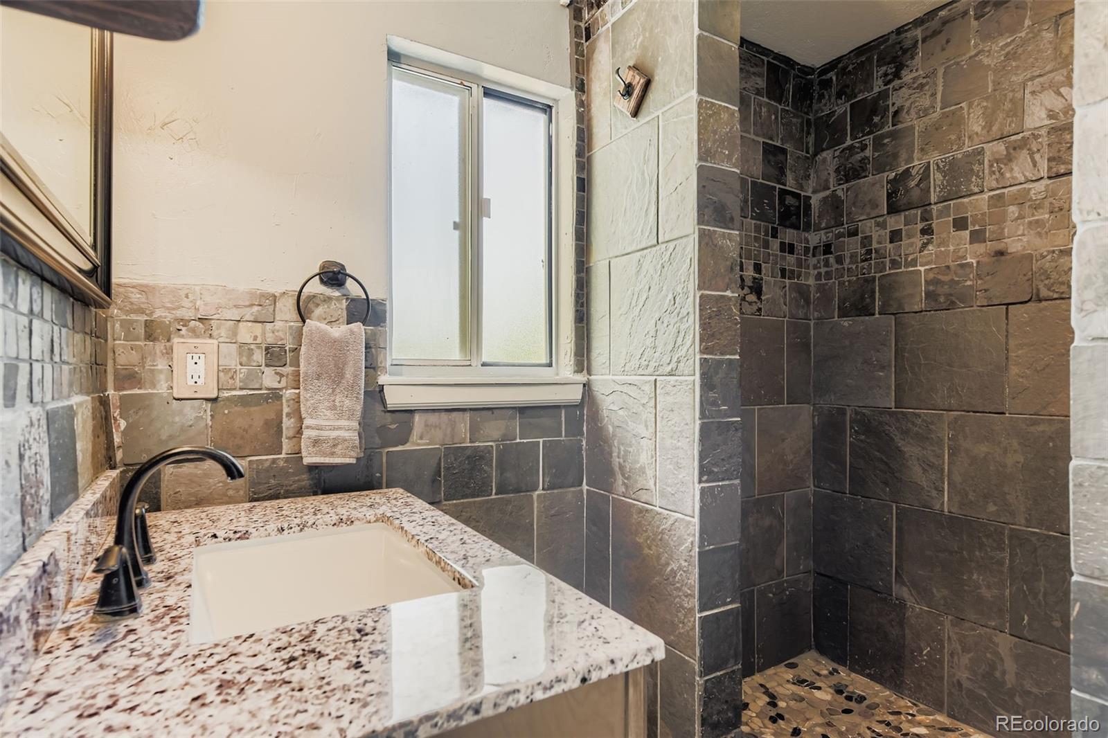 MLS Image #18 for 781 e nichols drive,littleton, Colorado
