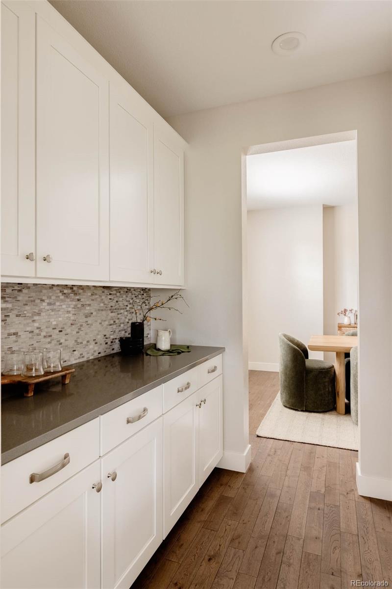 MLS Image #13 for 6885 s robertsdale way,aurora, Colorado