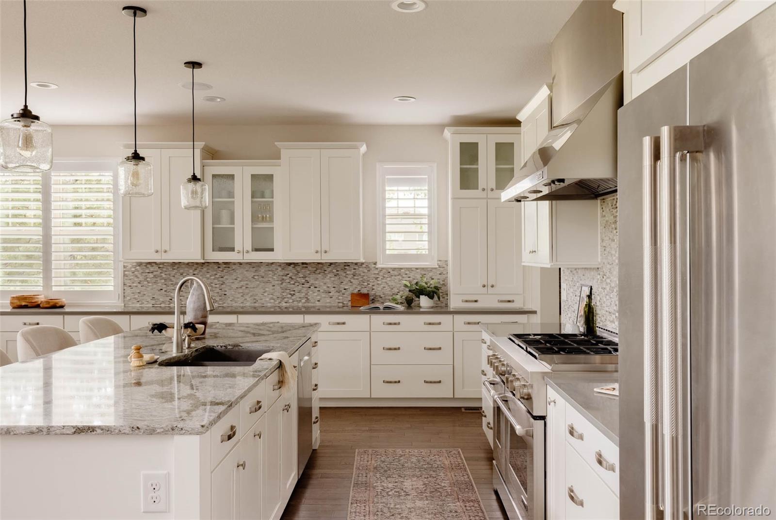 MLS Image #8 for 6885 s robertsdale way,aurora, Colorado