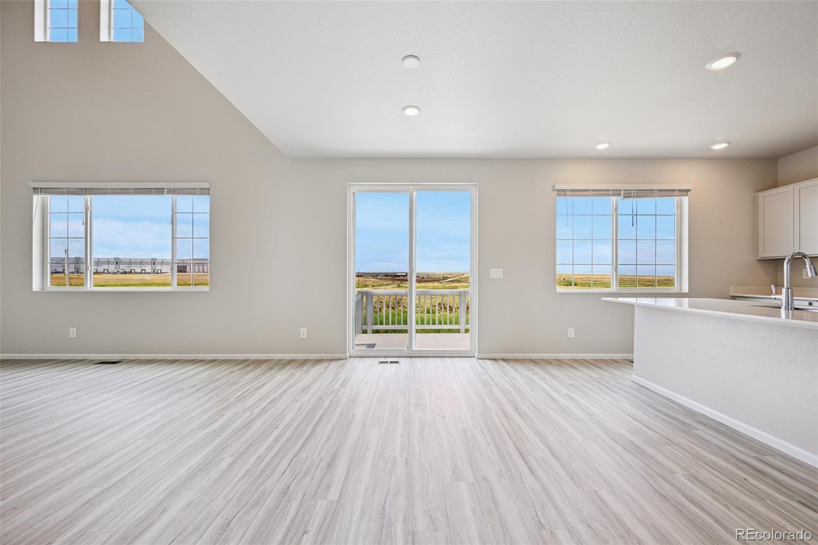 MLS Image #15 for 8819  sedalia street,commerce city, Colorado