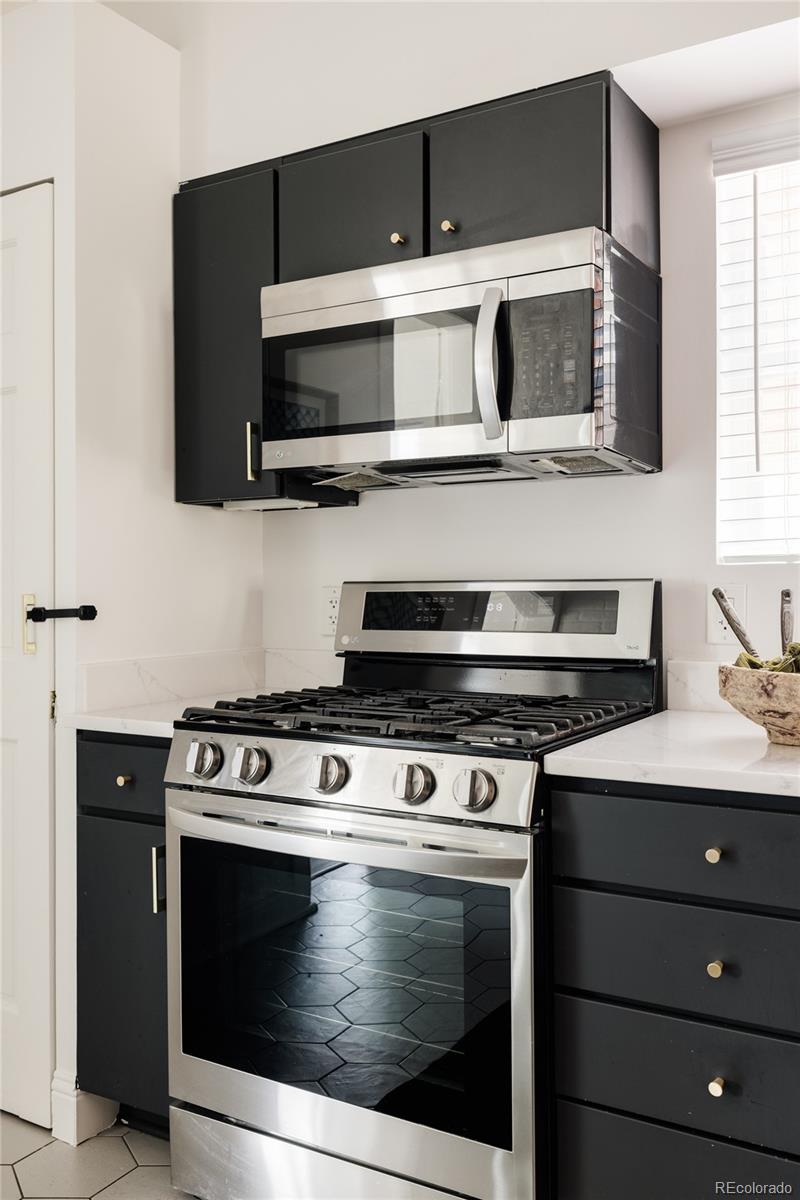 MLS Image #13 for 2644 n high street,denver, Colorado