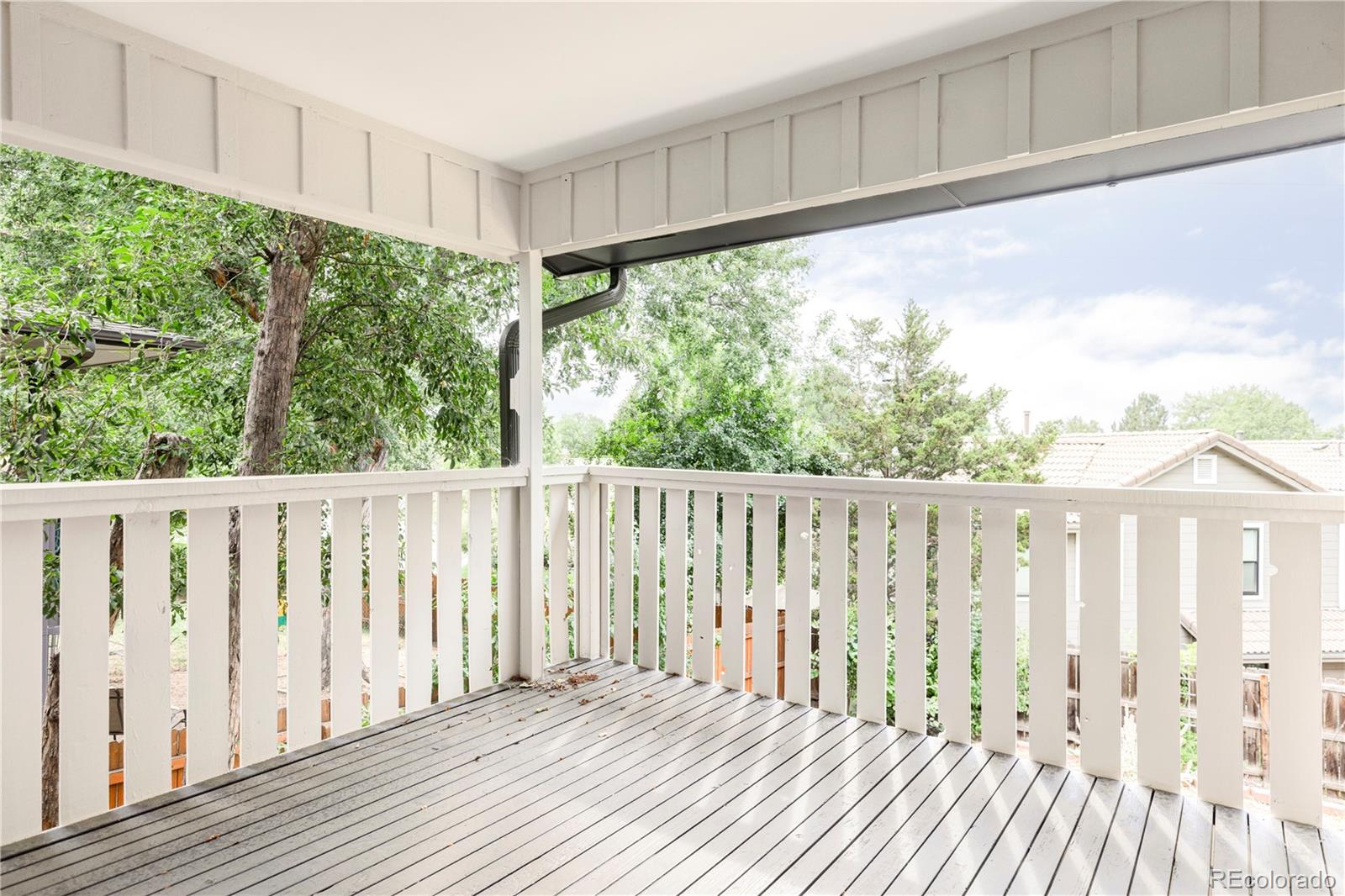 MLS Image #10 for 2961 s rosemary street,denver, Colorado
