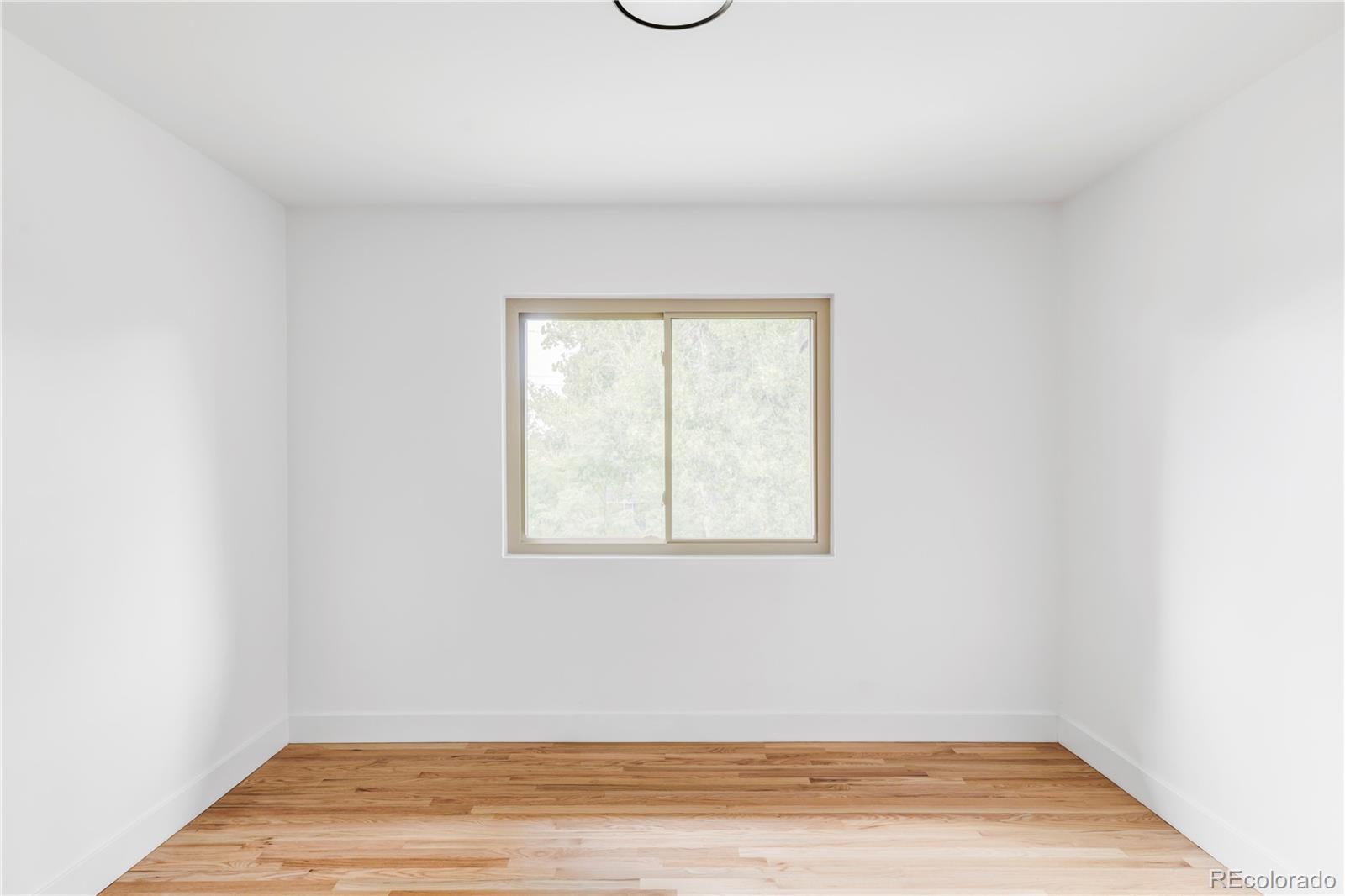 MLS Image #15 for 2961 s rosemary street,denver, Colorado