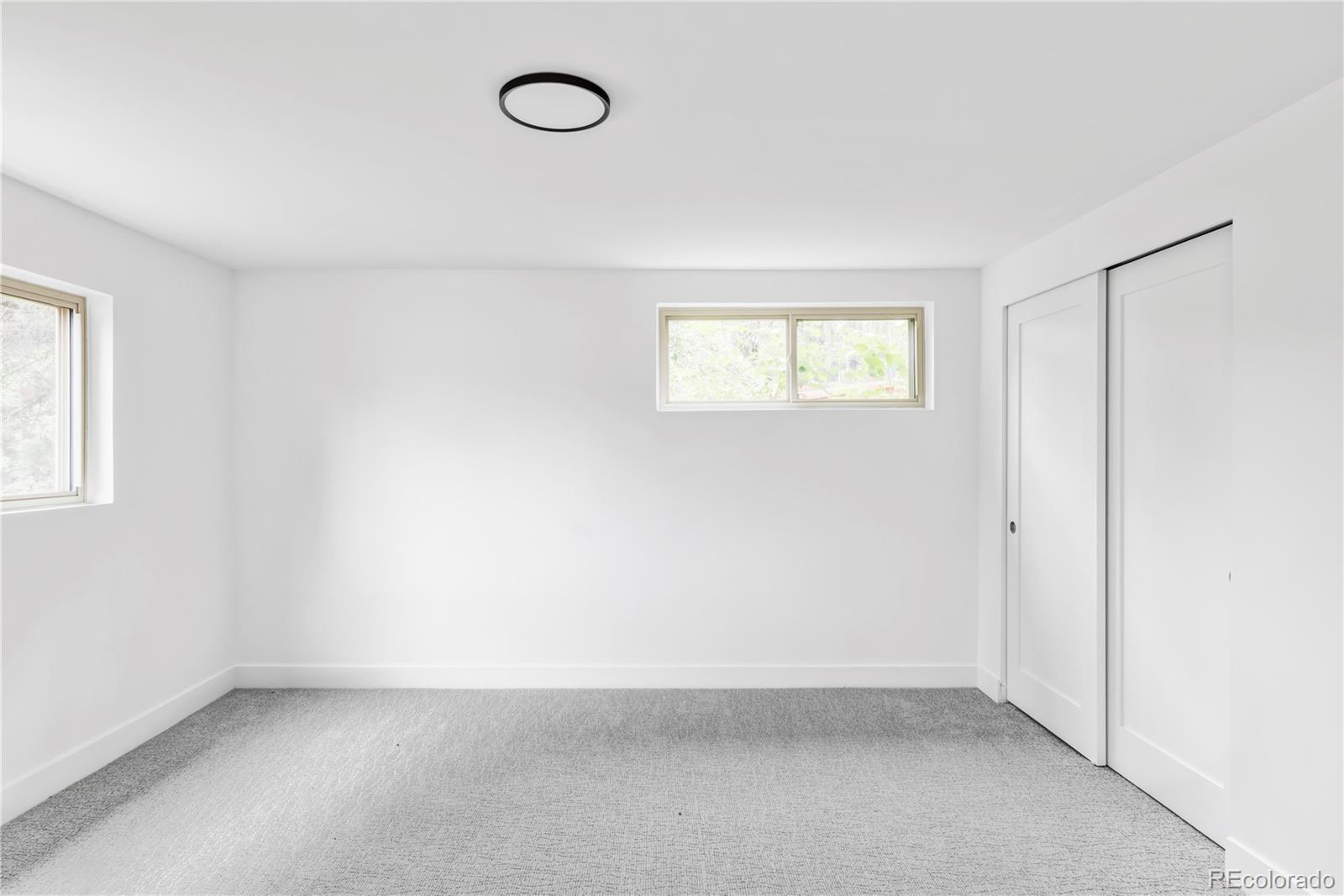 MLS Image #23 for 2961 s rosemary street,denver, Colorado