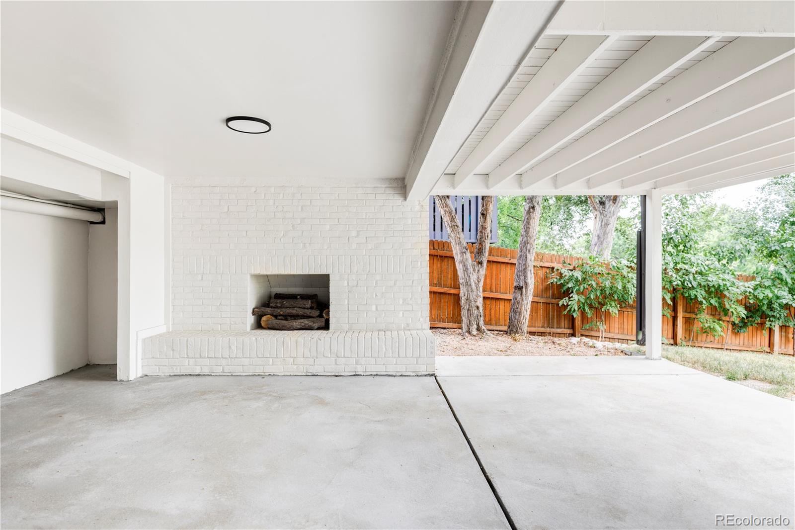 MLS Image #27 for 2961 s rosemary street,denver, Colorado