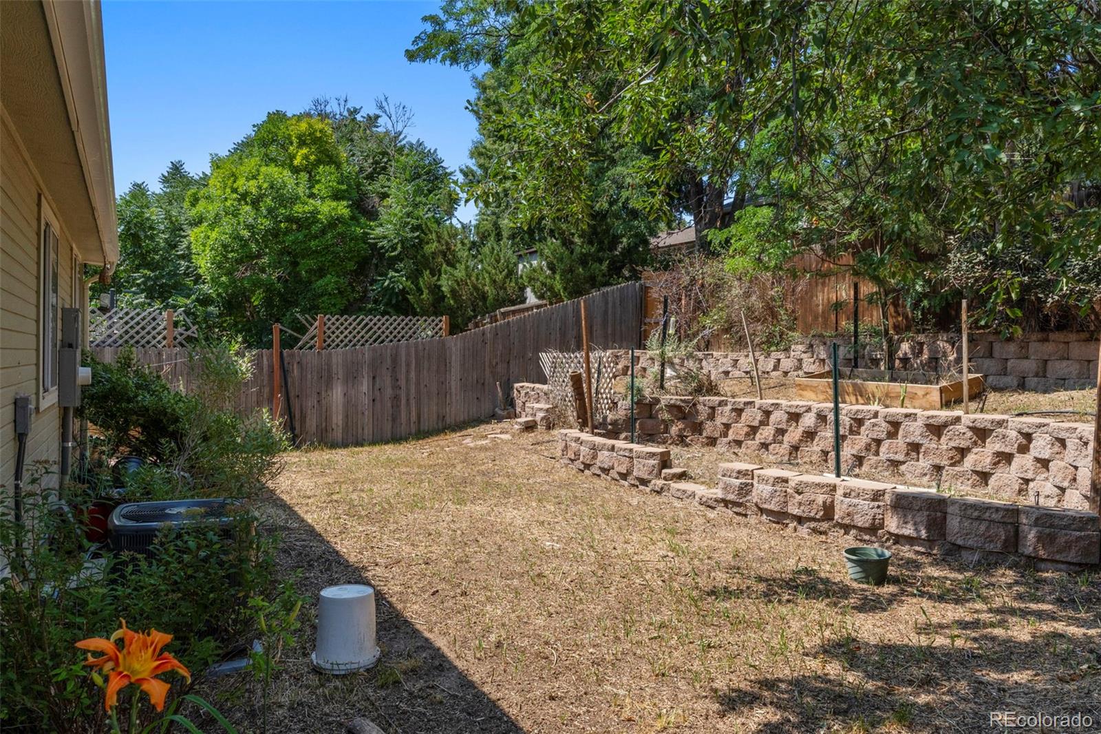 MLS Image #17 for 4553 s richfield street,aurora, Colorado
