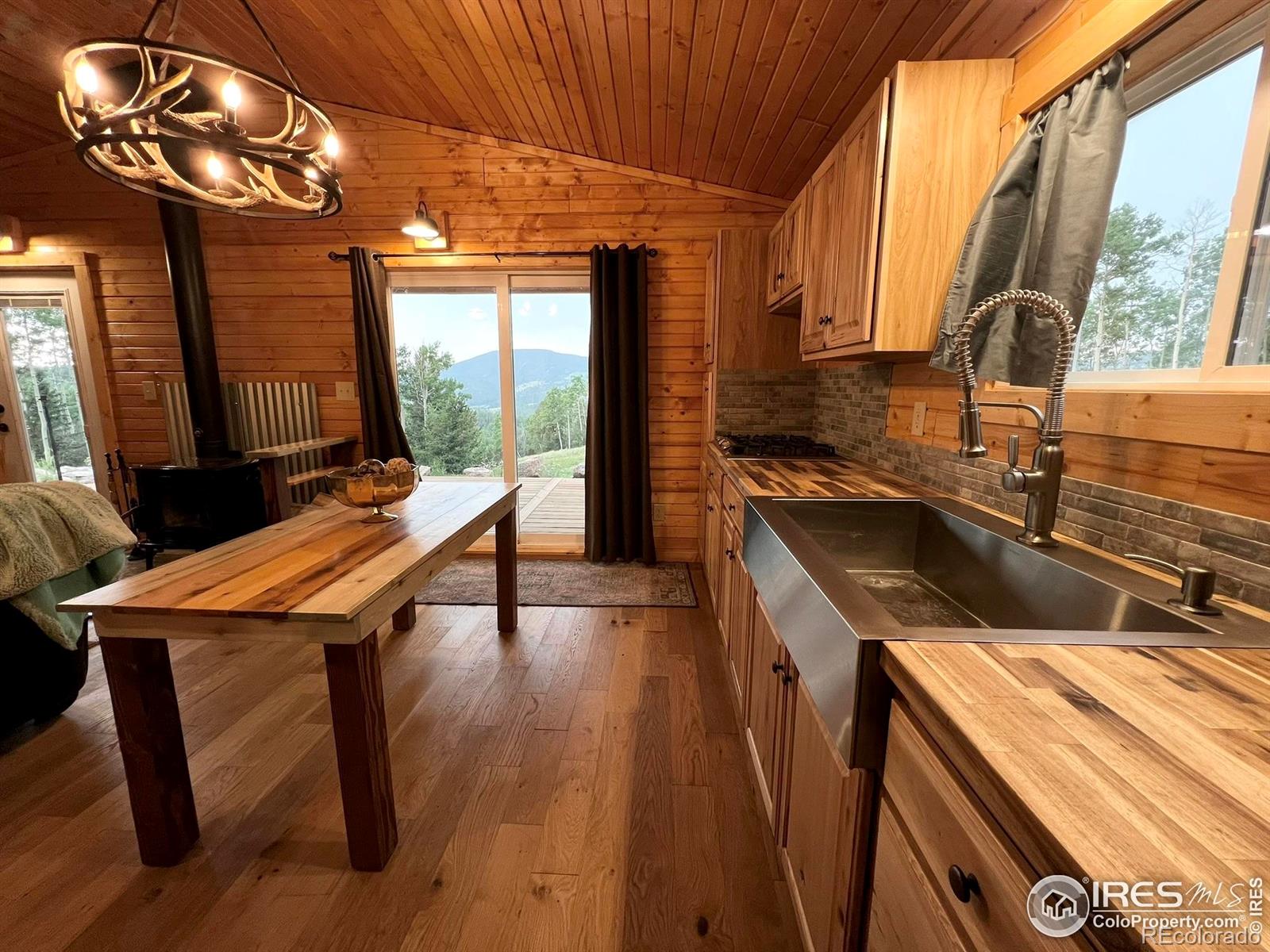 MLS Image #14 for 7643  county road 8 ,victor, Colorado