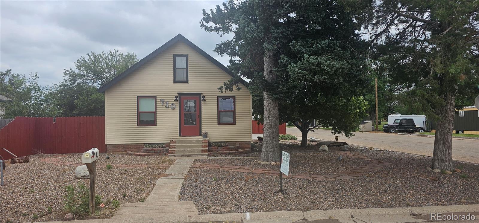 MLS Image #0 for 710  15th street,burlington, Colorado