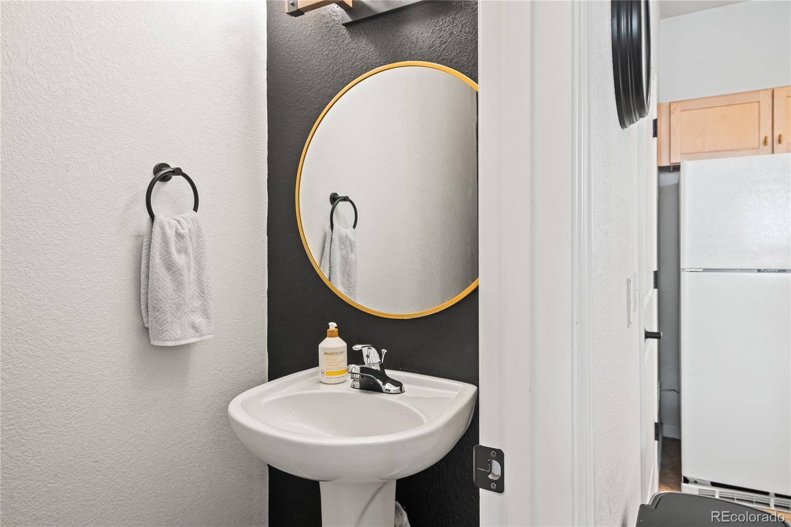 MLS Image #13 for 85  uinta way,denver, Colorado