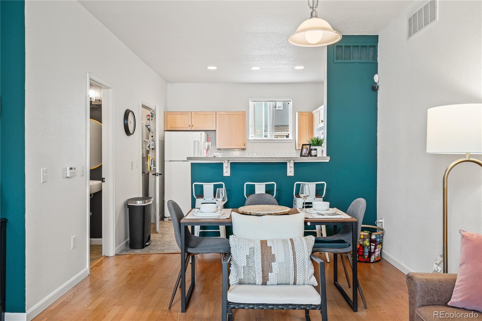 MLS Image #5 for 85  uinta way,denver, Colorado