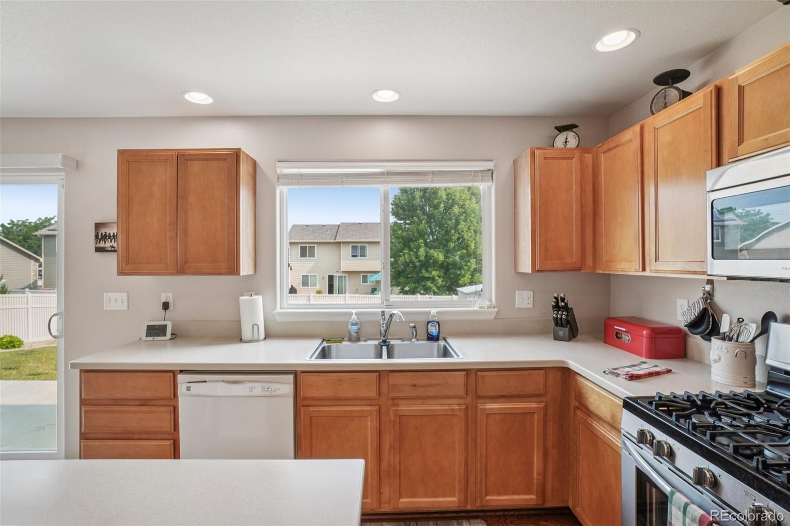 MLS Image #8 for 5211  remington avenue,firestone, Colorado