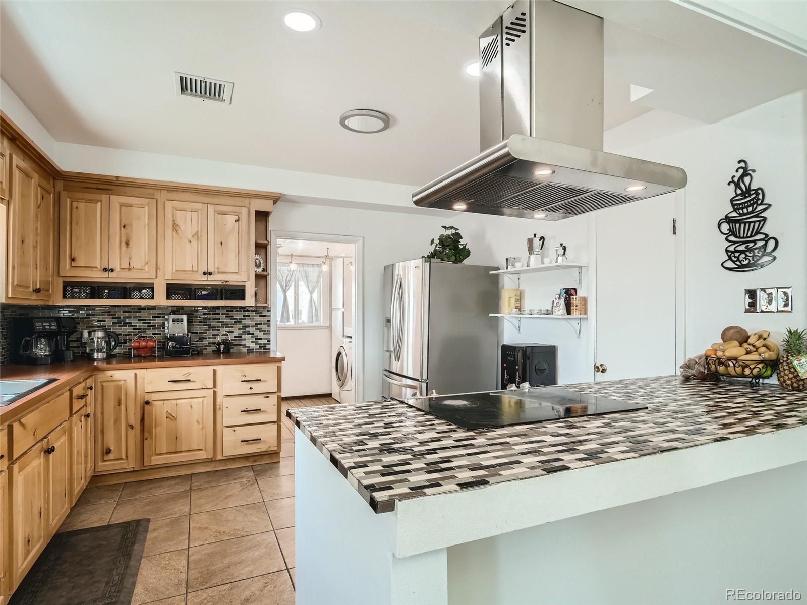 MLS Image #10 for 22419  cr 39 ,la salle, Colorado