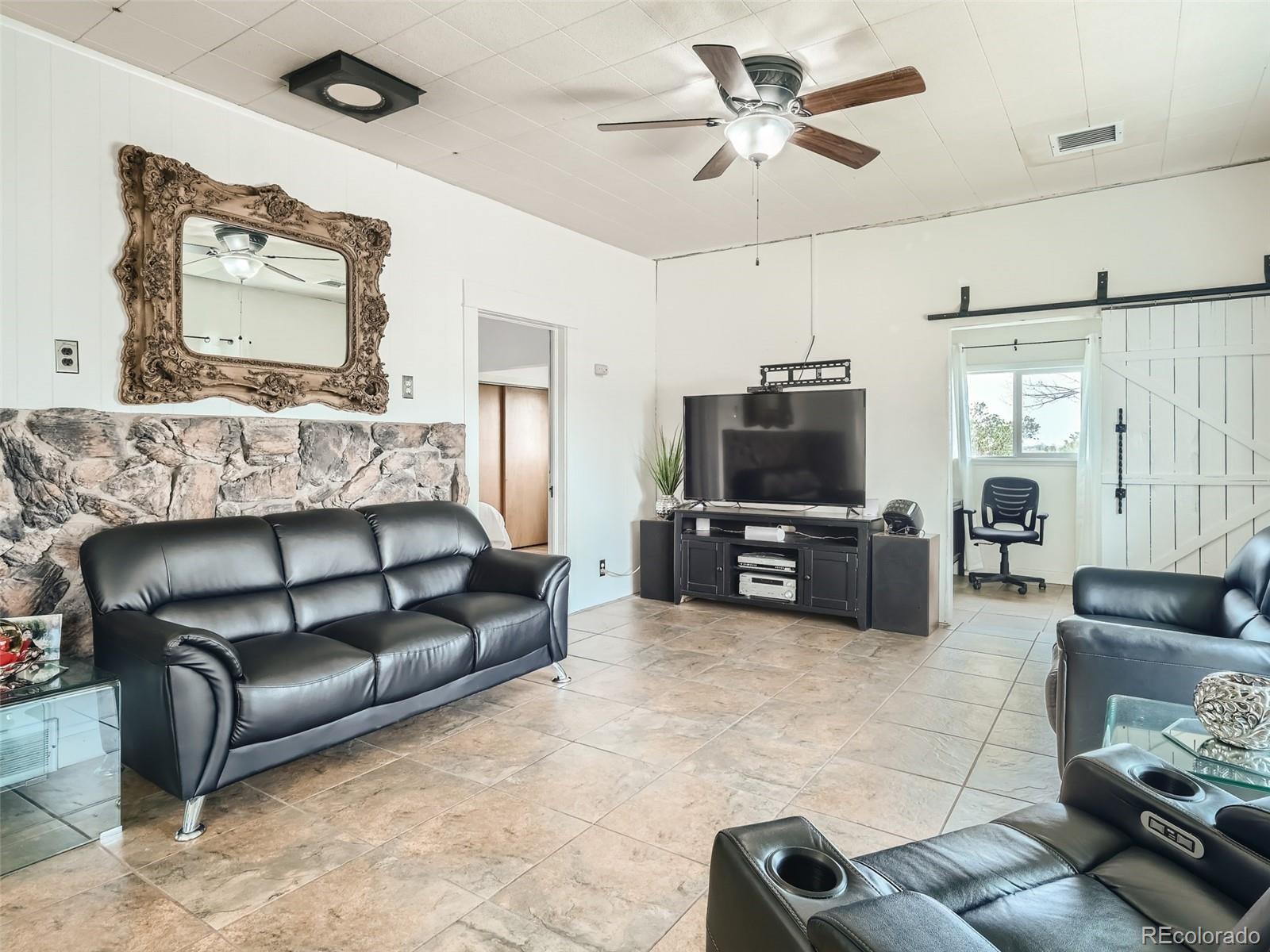 MLS Image #13 for 22419  cr 39 ,la salle, Colorado