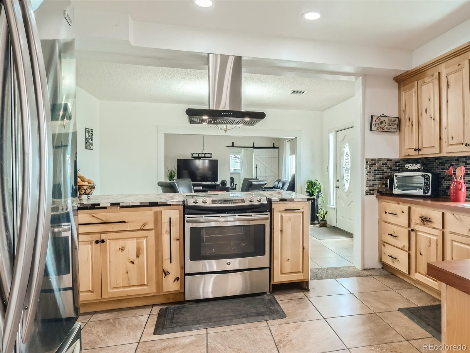 MLS Image #7 for 22419  cr 39 ,la salle, Colorado