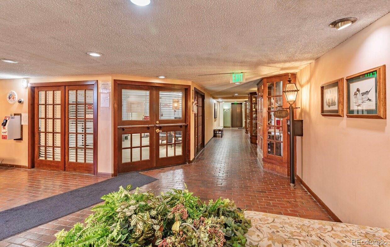 MLS Image #3 for 8060 e girard avenue,denver, Colorado