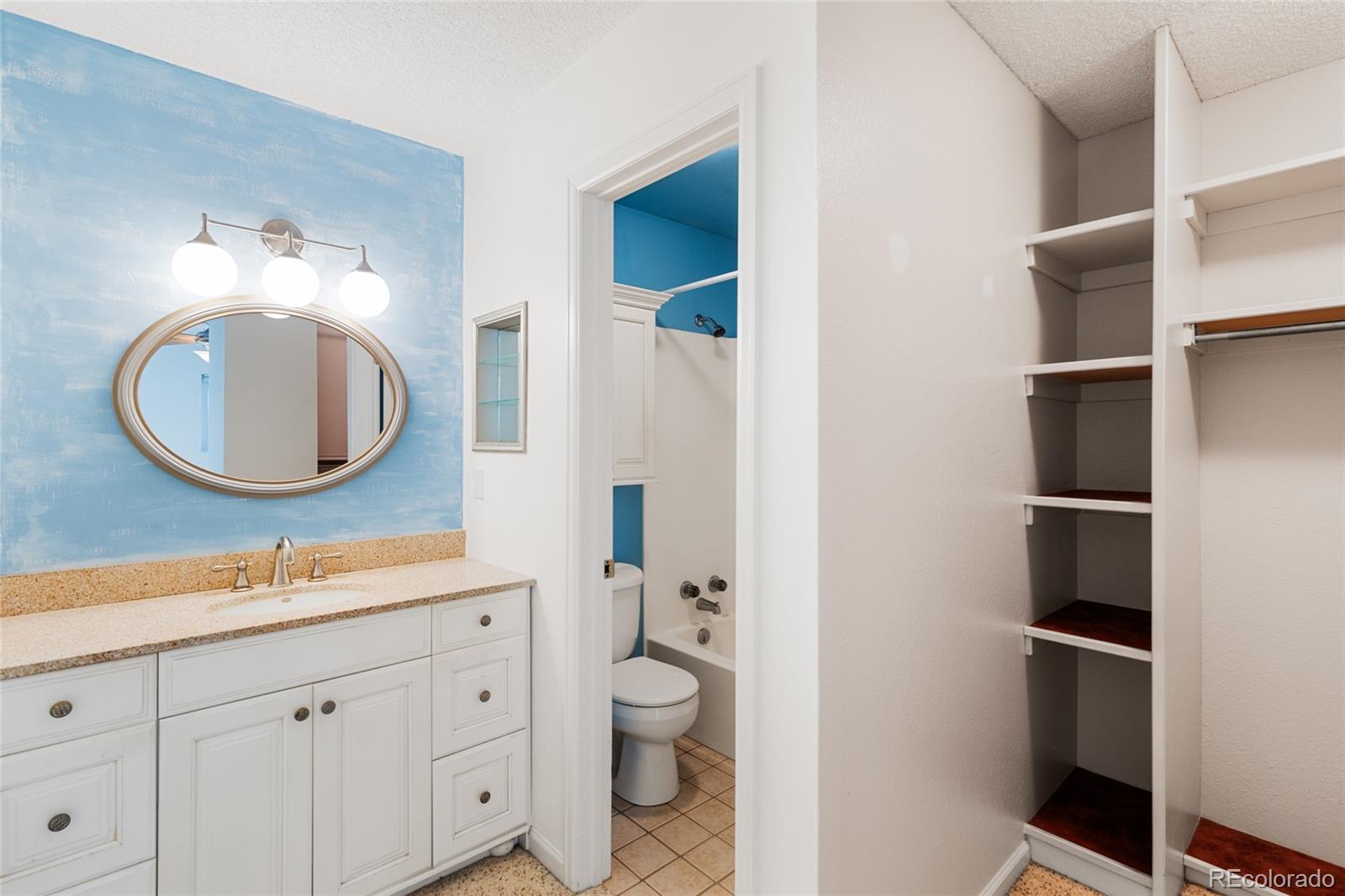 MLS Image #11 for 14326 e florida avenue,aurora, Colorado