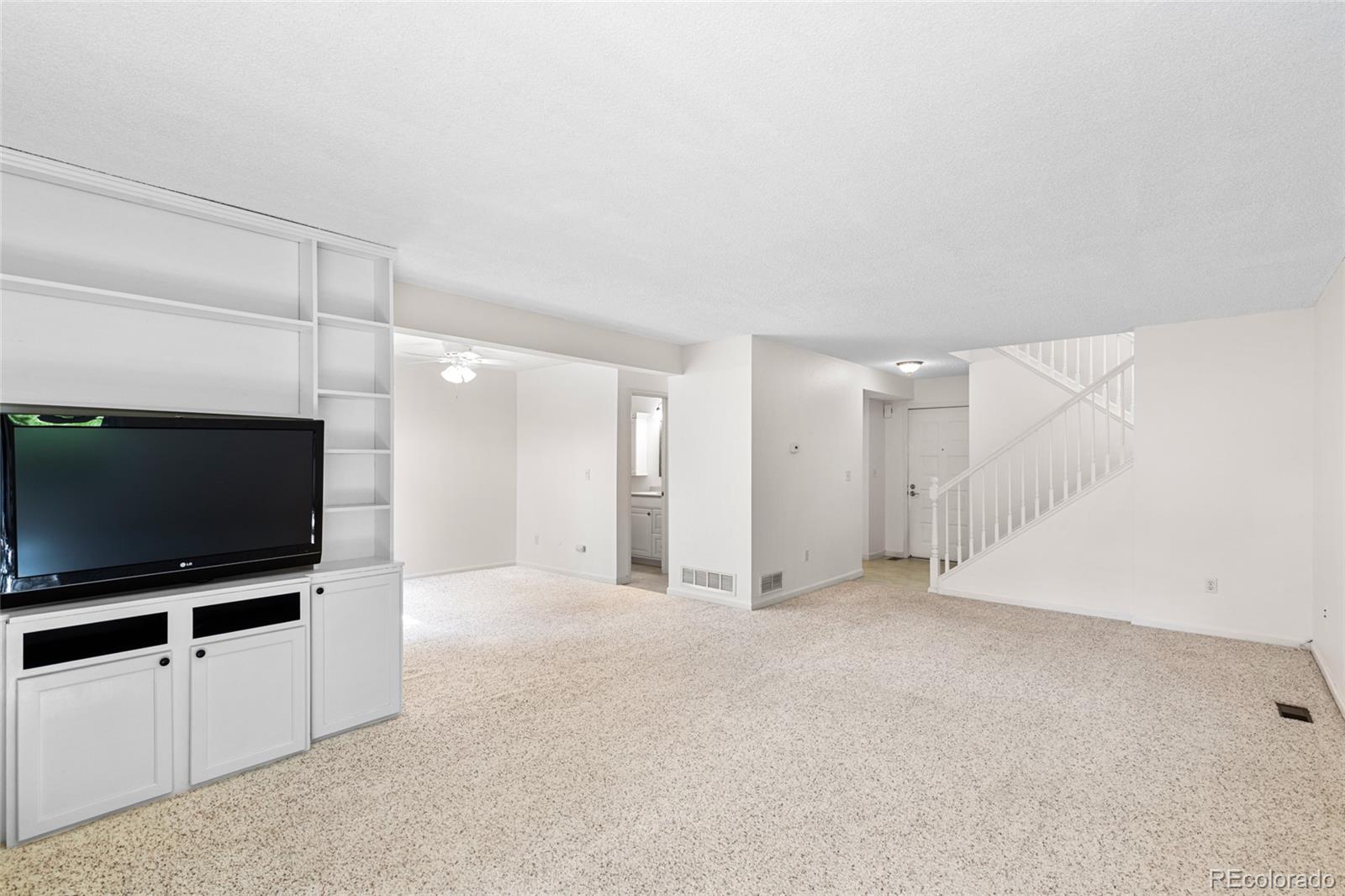 MLS Image #4 for 14326 e florida avenue,aurora, Colorado