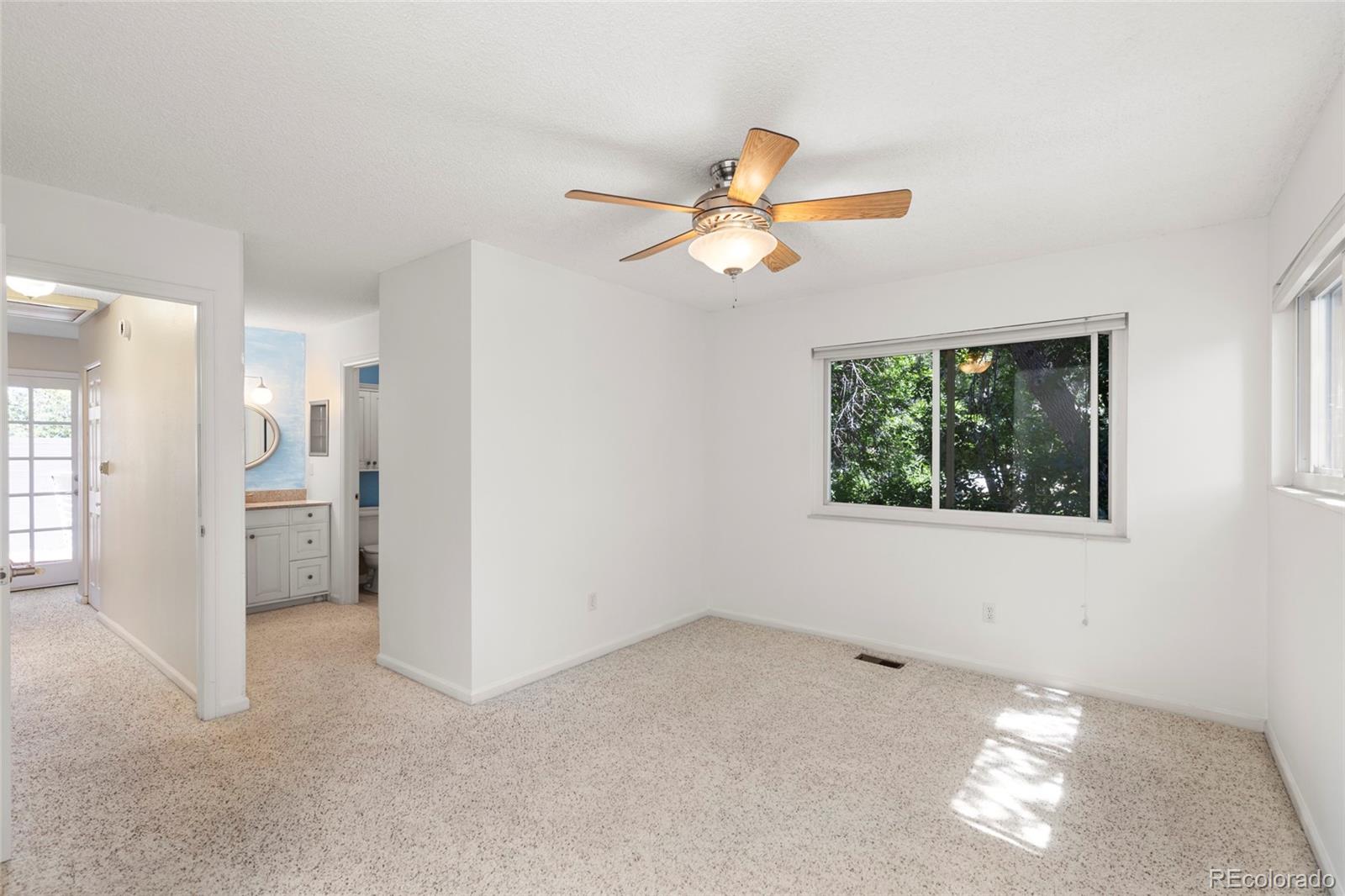 MLS Image #9 for 14326 e florida avenue,aurora, Colorado