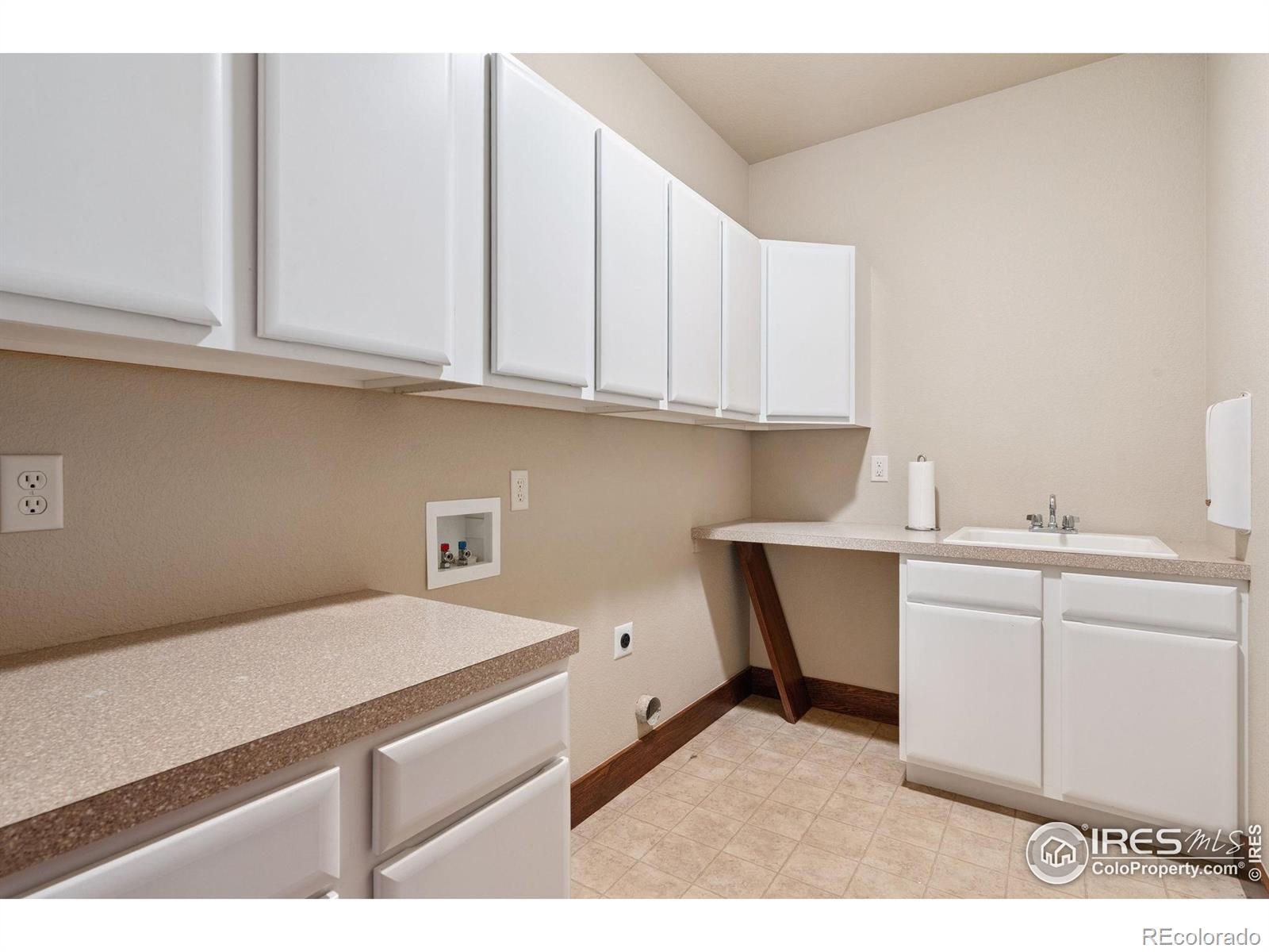 MLS Image #19 for 3349  egret court,fort collins, Colorado