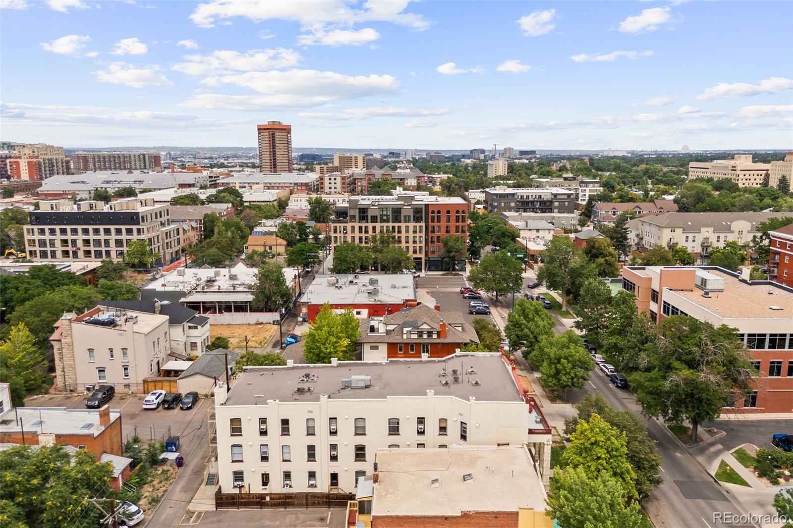 MLS Image #16 for 1629 n clarkson street,denver, Colorado