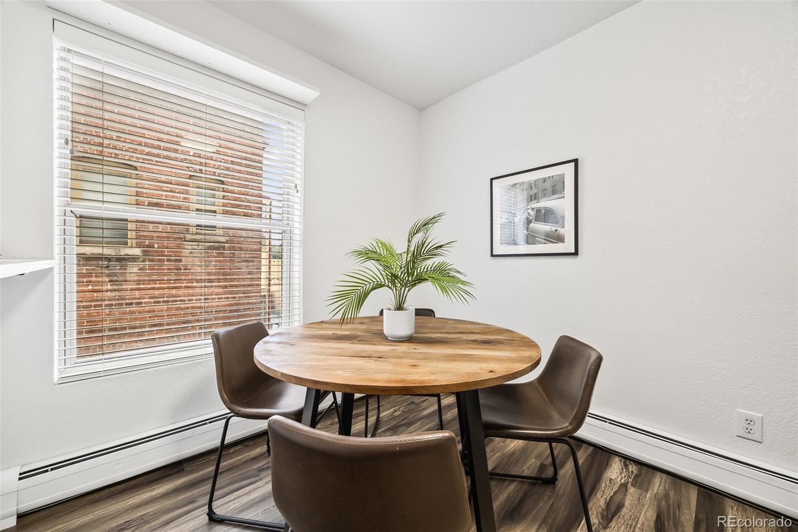 MLS Image #5 for 1629 n clarkson street,denver, Colorado