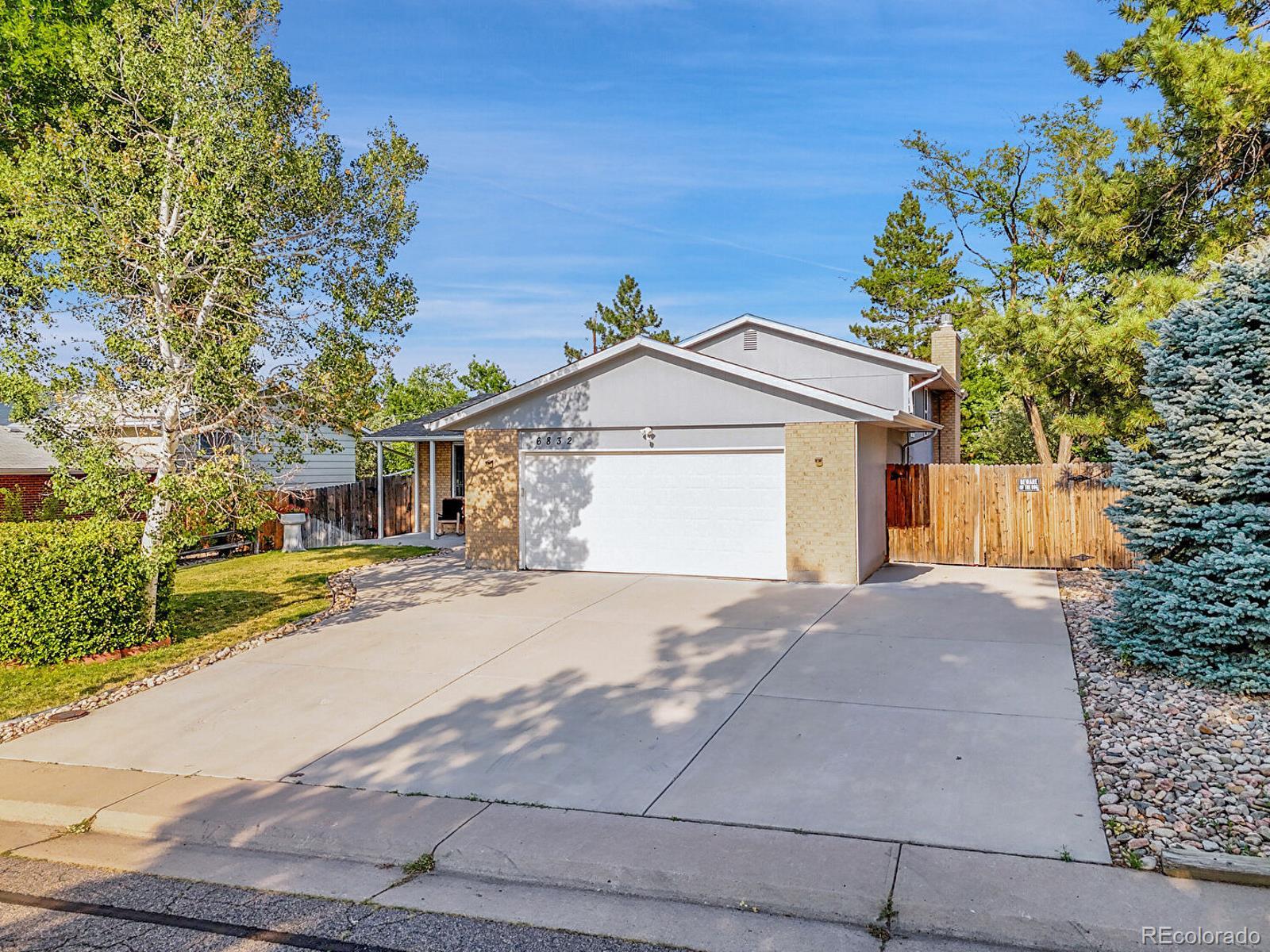 MLS Image #2 for 6832 s high street,centennial, Colorado