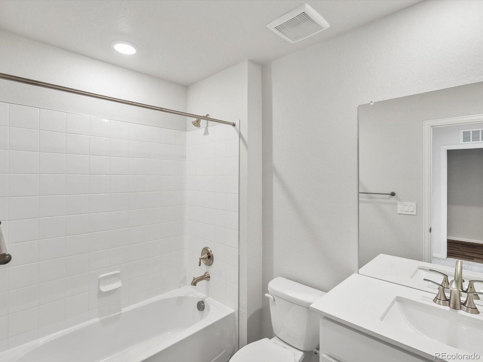 MLS Image #16 for 1618  riverplace drive,windsor, Colorado