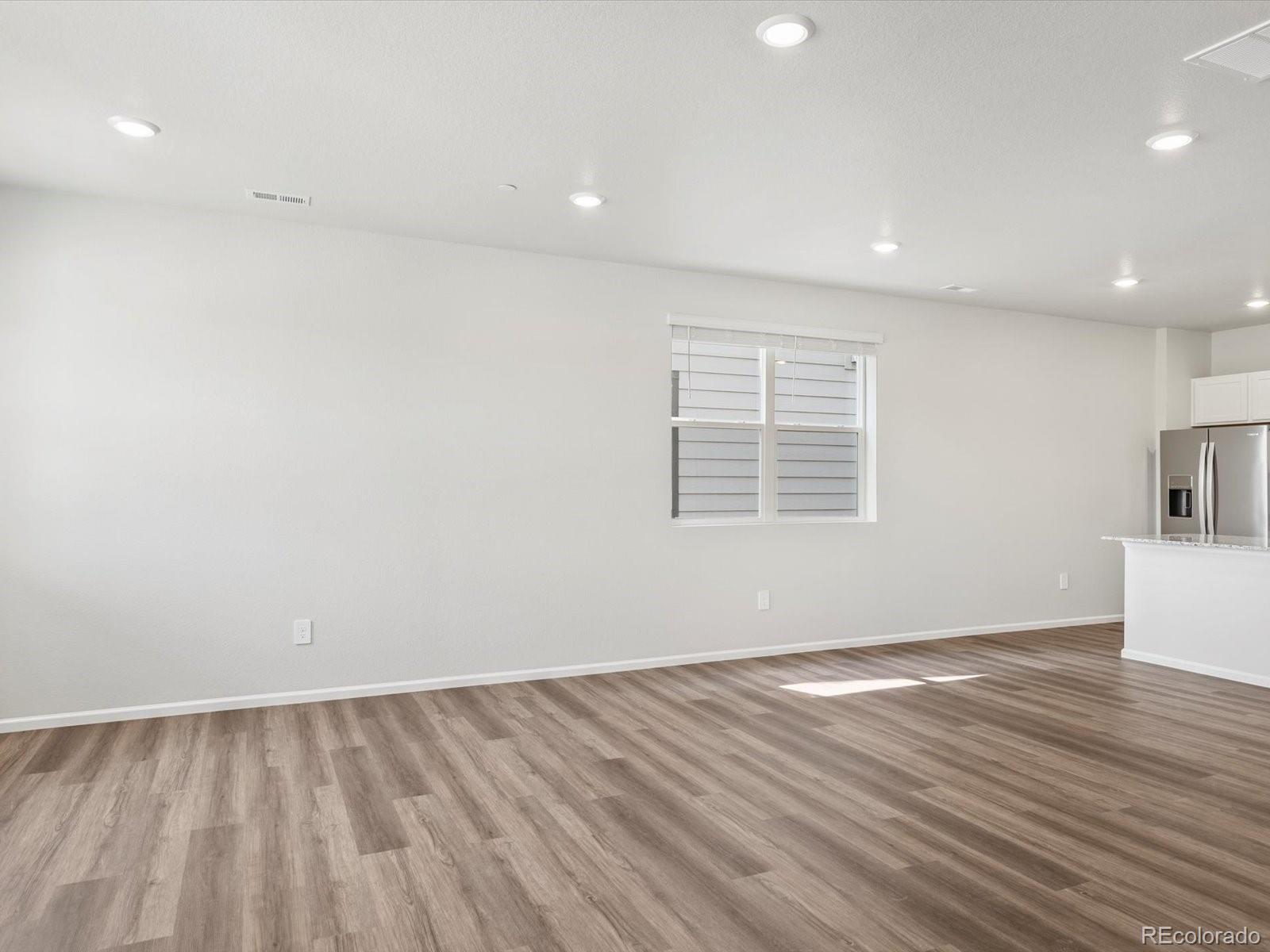 MLS Image #3 for 1618  riverplace drive,windsor, Colorado