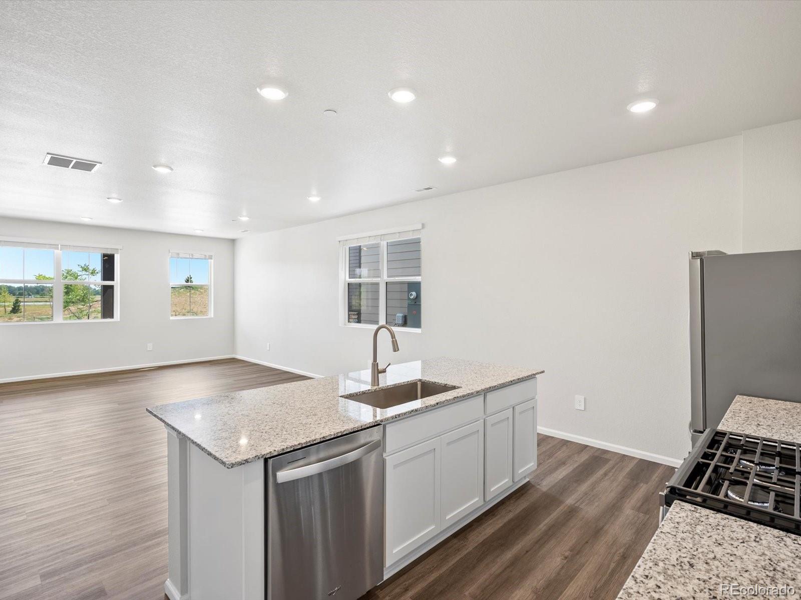 MLS Image #6 for 1618  riverplace drive,windsor, Colorado