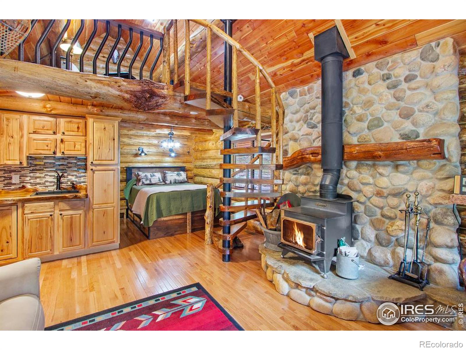 MLS Image #5 for 206  waltonia river court,drake, Colorado