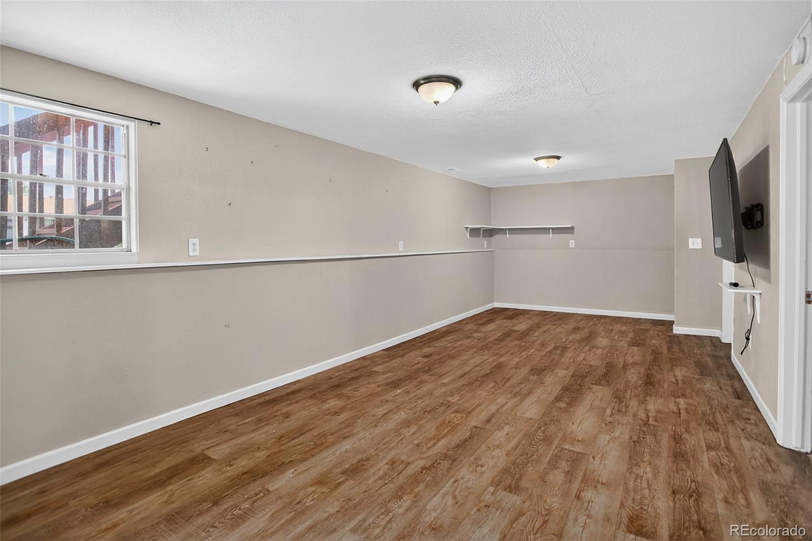 MLS Image #12 for 10362 w lehigh avenue,denver, Colorado
