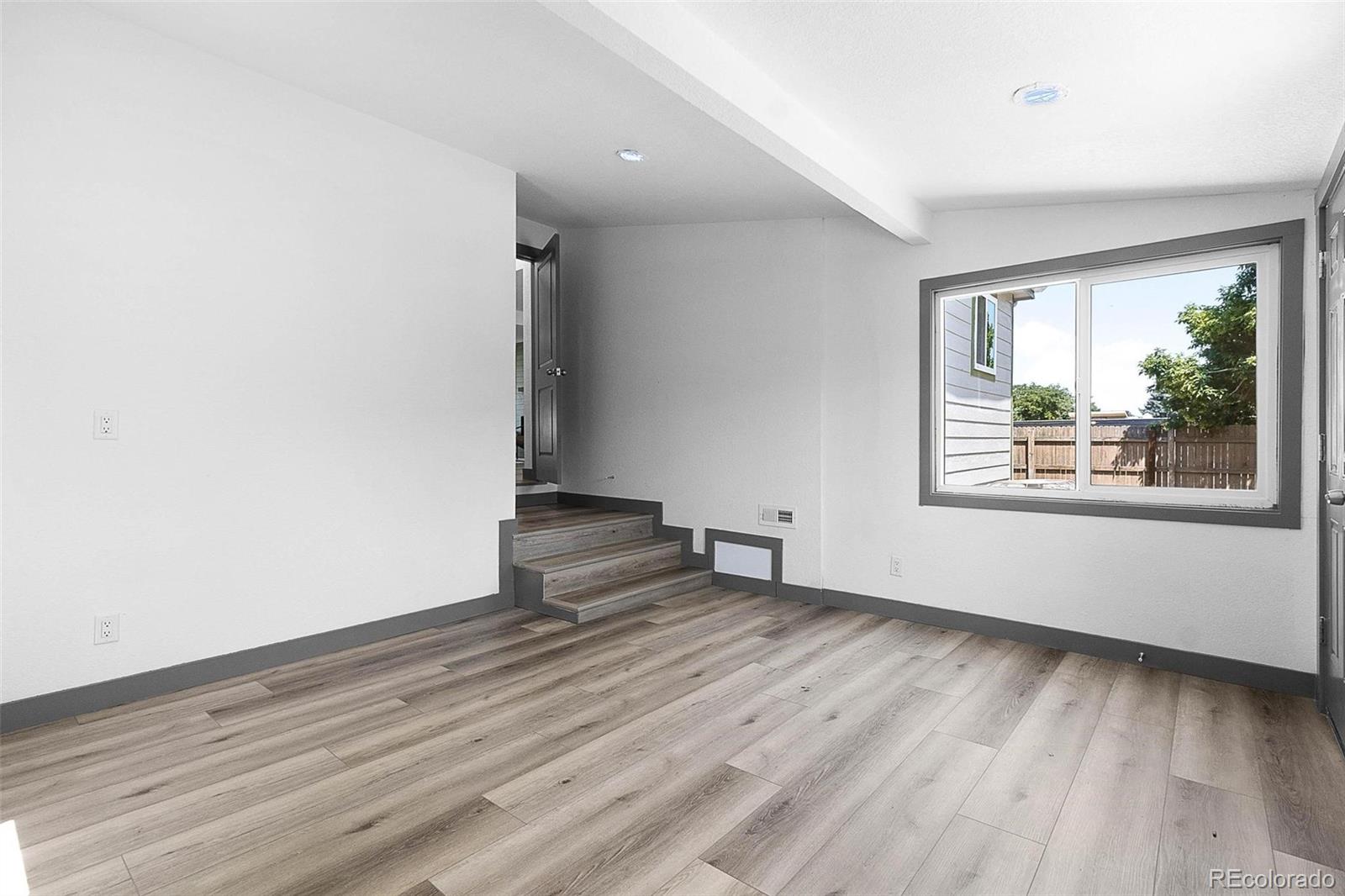 MLS Image #19 for 1990  newark street,aurora, Colorado
