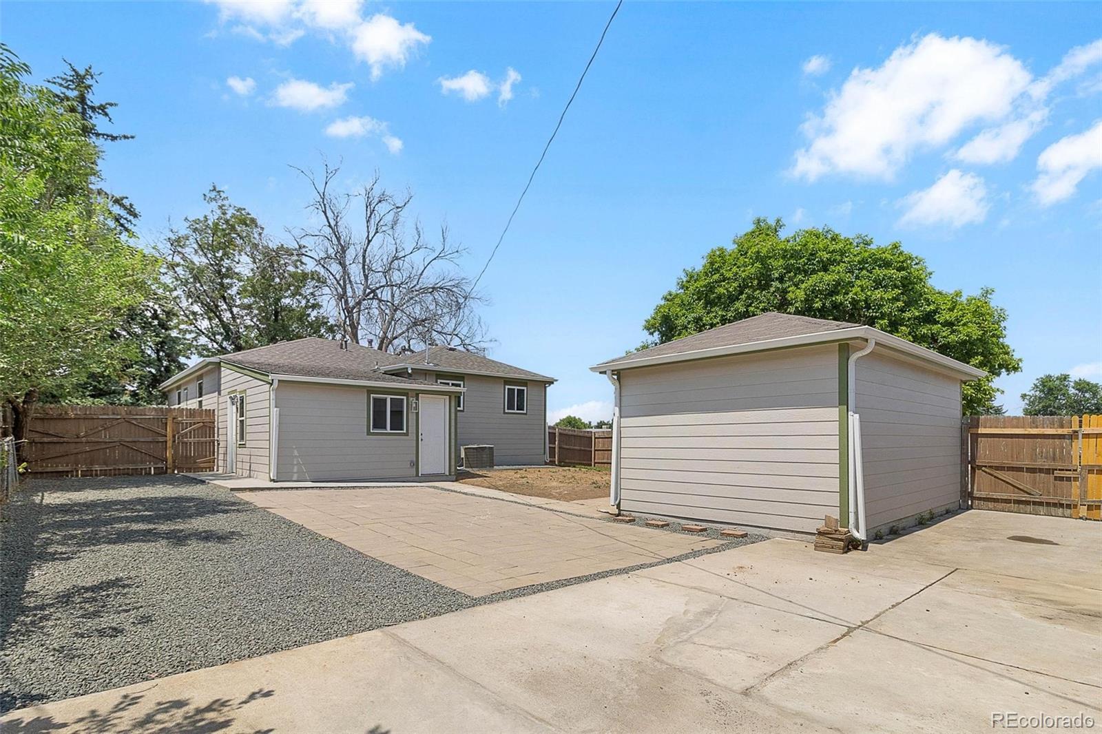 MLS Image #36 for 1990  newark street,aurora, Colorado
