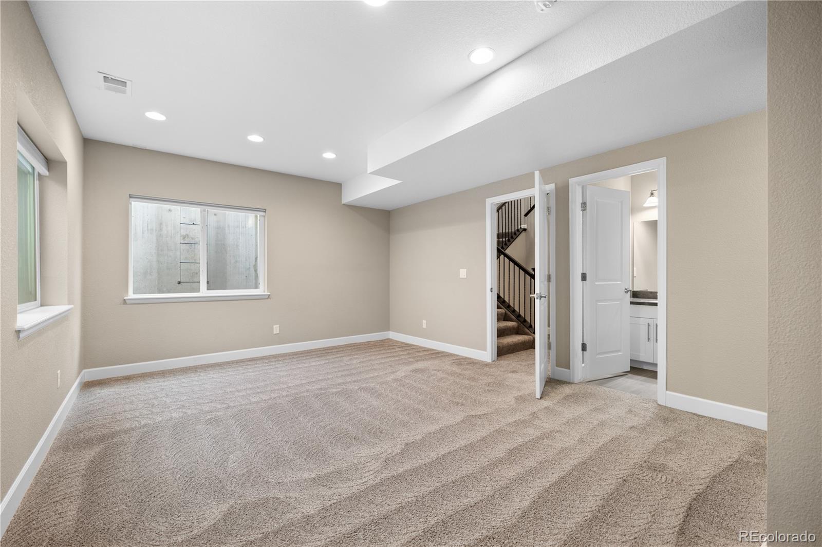 MLS Image #19 for 15709  josephine street,thornton, Colorado