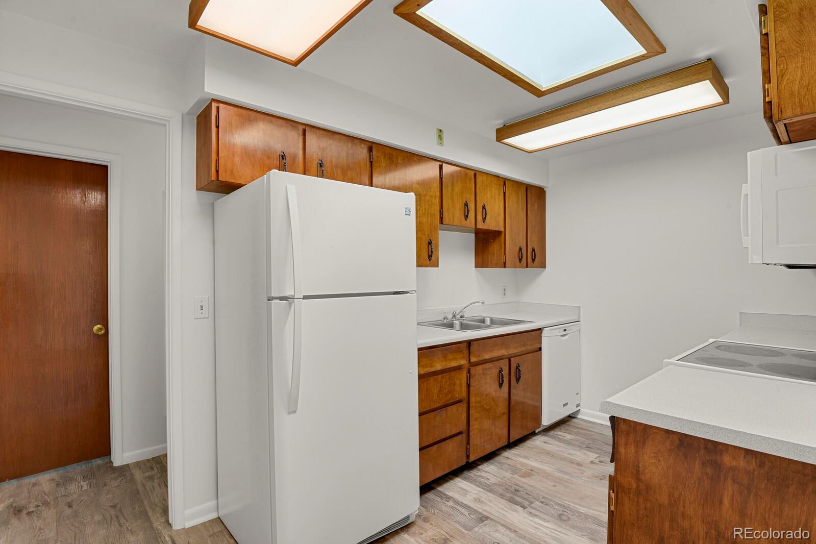 MLS Image #11 for 2983 w layton avenue,englewood, Colorado